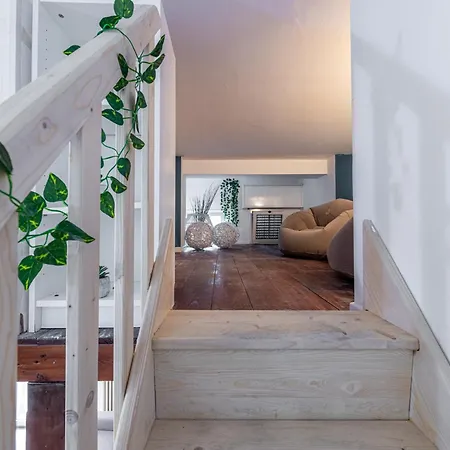 House Ladder Apartment Sesto San Giovanni Exterior photo