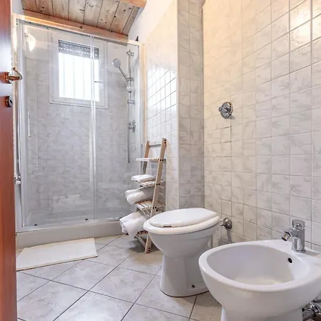 House Ladder Apartment Sesto San Giovanni Exterior photo