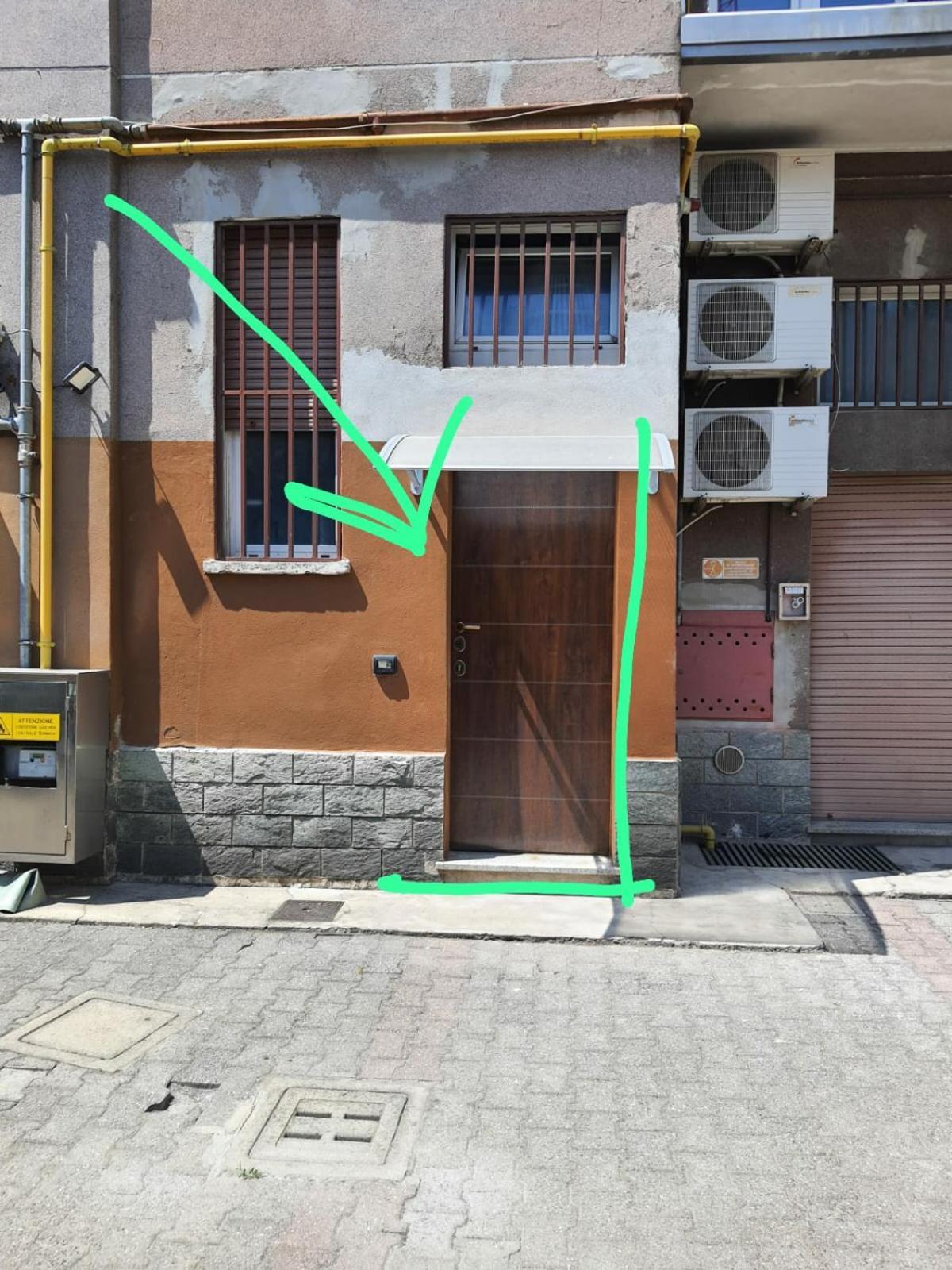 House Ladder Apartment Sesto San Giovanni